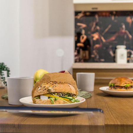 Hub Room - Charming Place, 5 Minutes To Gdansk Old Town Exteriör bild